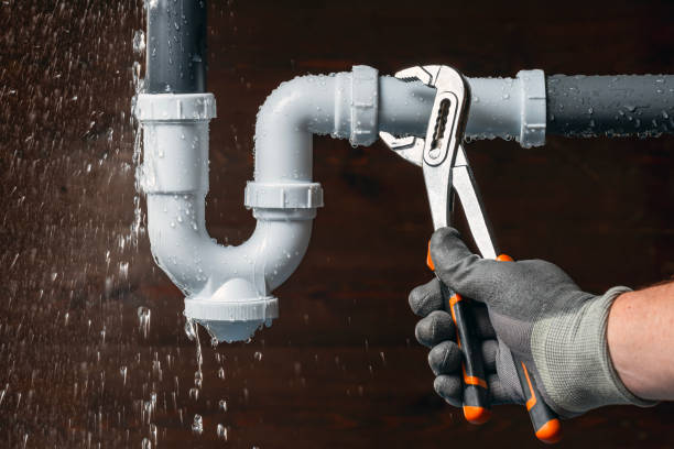 Professional Leak Detection technician working in Sherborn, MA